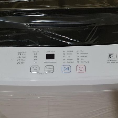 Luxe Bonifacio Global City Taguig Uptown Condo Hotel 1 Bedroom Suite المظهر الخارجي الصورة