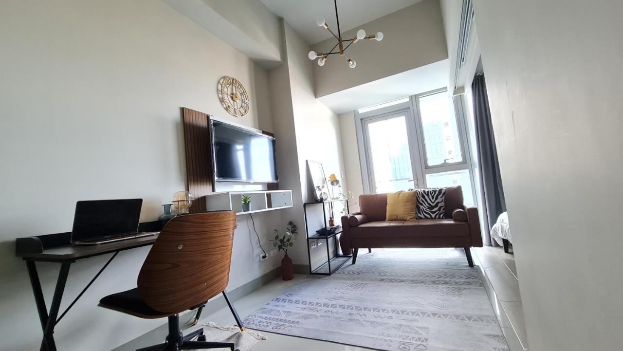 Luxe Bonifacio Global City Taguig Uptown Condo Hotel 1 Bedroom Suite المظهر الخارجي الصورة