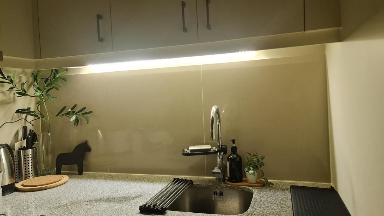 Luxe Bonifacio Global City Taguig Uptown Condo Hotel 1 Bedroom Suite المظهر الخارجي الصورة